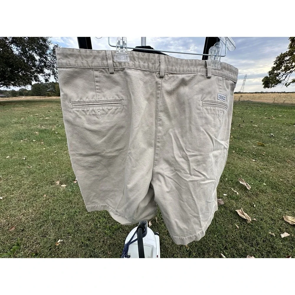 Polo Ralph Lauren Chino Shorts Pleated Front Men's‎ Size 42 Khakhi pockets
